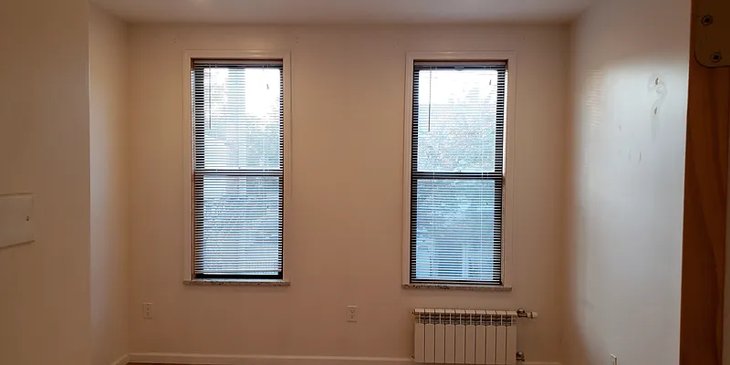 Rented by MCR Realty | media 12