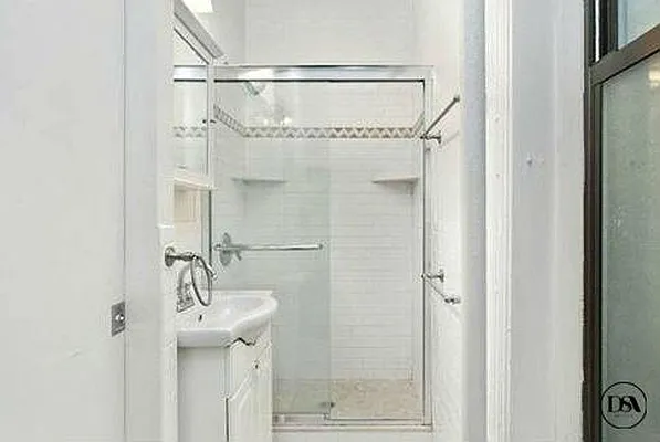 Rented by DSA Realty | media 20