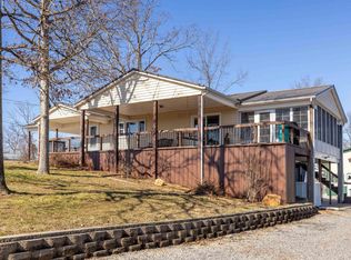 400 Cambridge Shores Dr, Gilbertsville, KY 42044