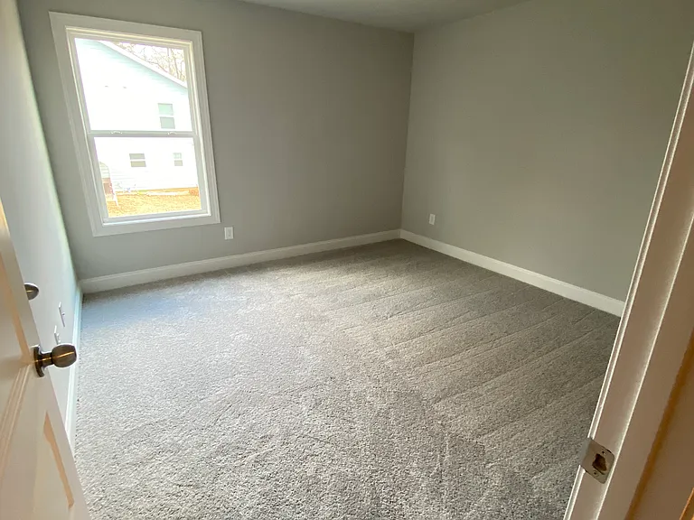 24 Richardson St #7 — Photo 35