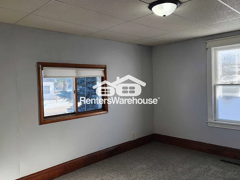227 S Grant St #A — Photo 4