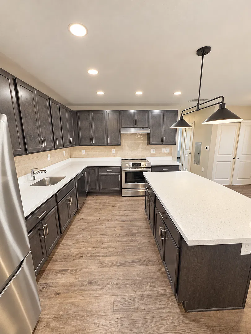 Dry Gulch Commons — Photo 3
