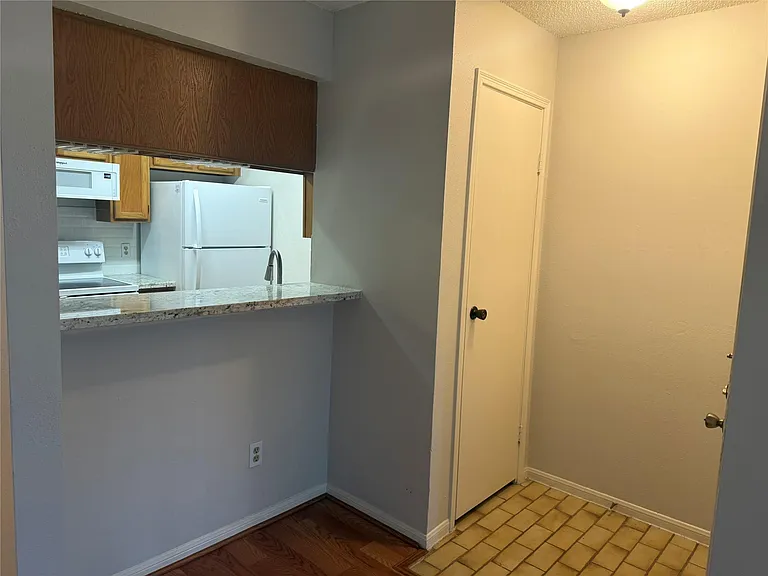 2120 El Paseo St #1808 — Photo 7