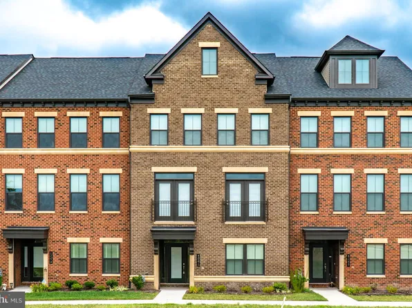 43375 Whitehead Ter, Ashburn, VA 20148