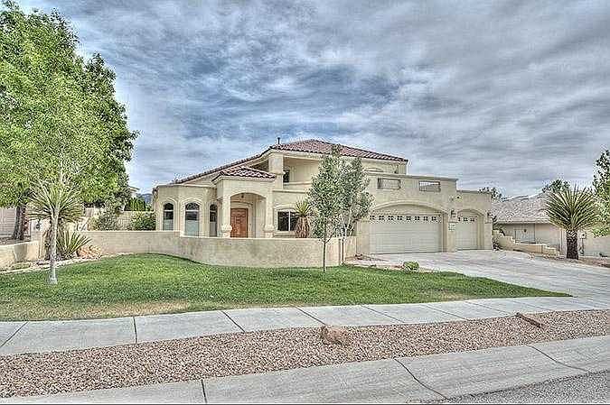1st image of 12208 Camelot Pl NE