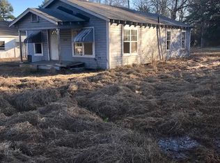 926 Huey St, Bastrop, LA 71220