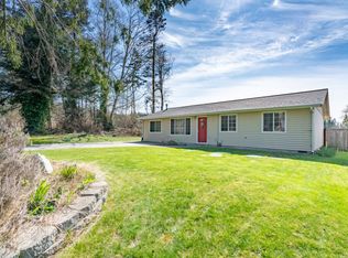 1446 Admirals Dr, Coupeville, WA 98239