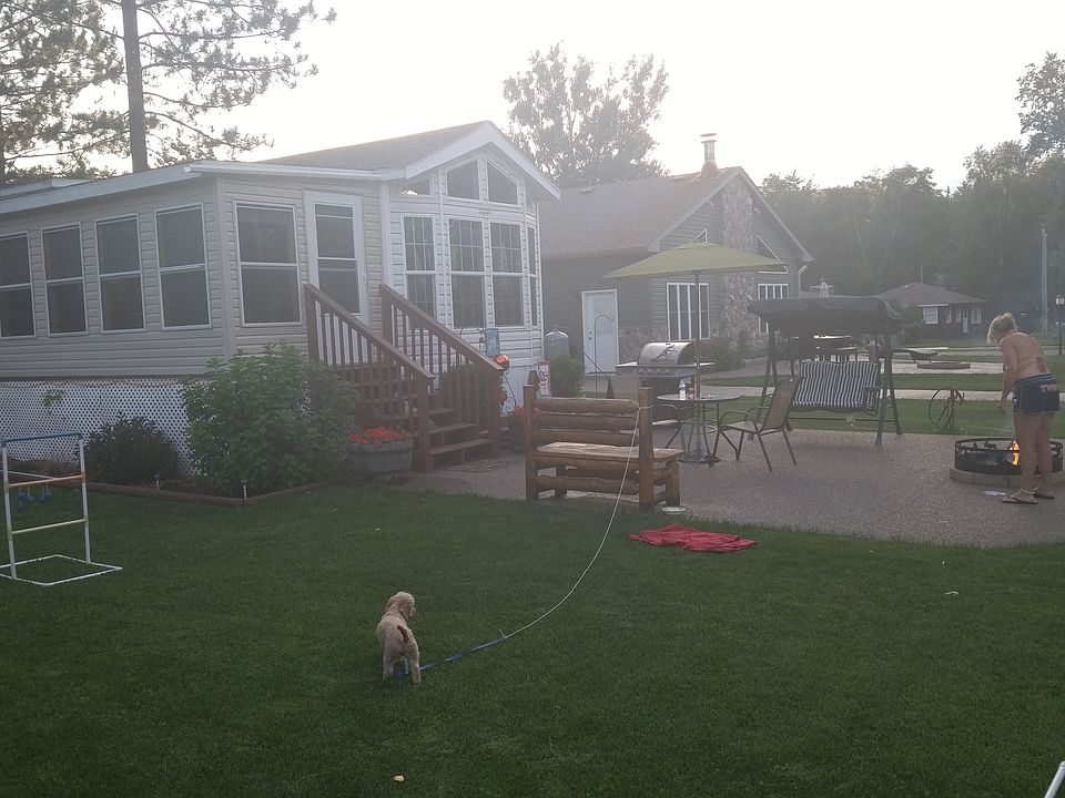 2nd image of 35650 Lakeland Rd