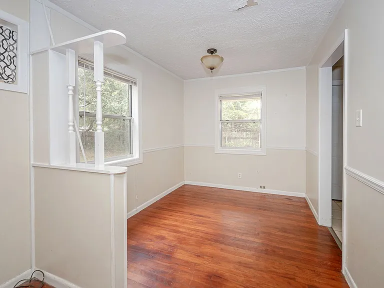 2919 Criswell Ave — Photo 19