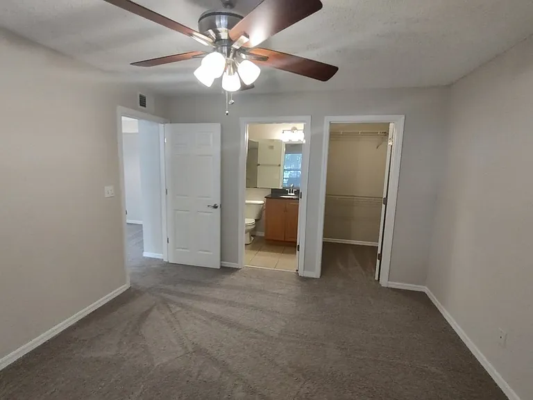 3266 Haviland Ct #101 — Photo 7