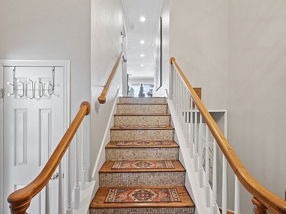 3rd image of 4270 Ocean Drive #11