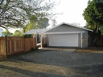 3595 Concord Blvd photo 1