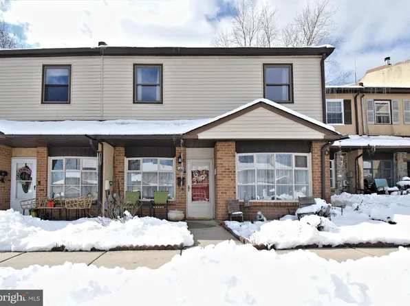 1258 Lisa Dr, Warrington, PA 18976