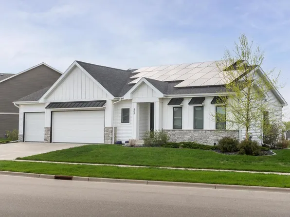 409 Peterson Trail, Oregon, WI 53575