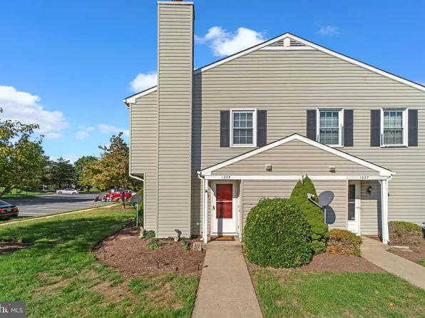 1225 Danielle Dr #1225E, Frederick, MD 21703
