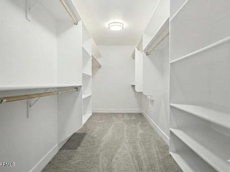 10617 W Daley Ln — Photo 50