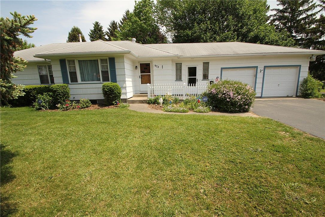 972 Ebner Dr, Webster, NY 14580 Zillow