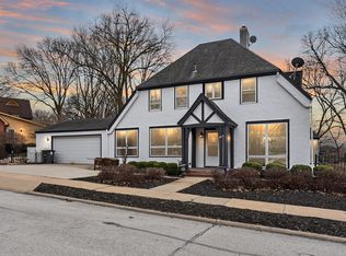 621 Forest Dr, Council Bluffs, IA 51503