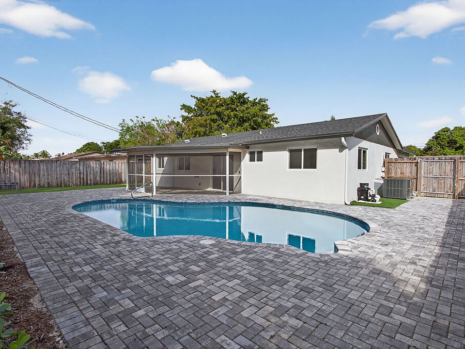 1st image of 6720 NW 6th Ct