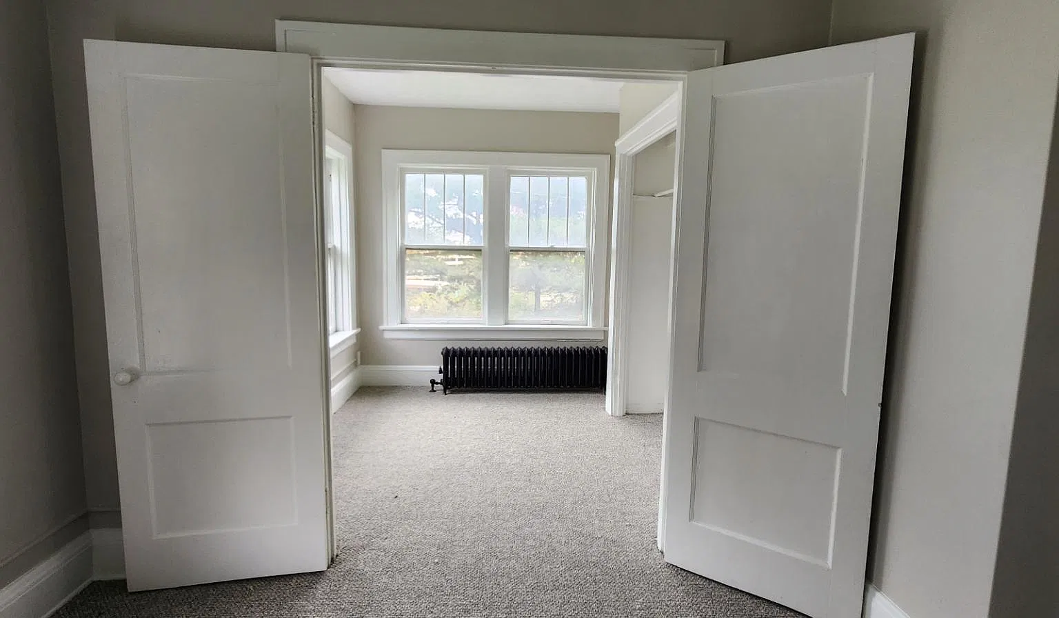 146 King Dr - 2 — Photo 1