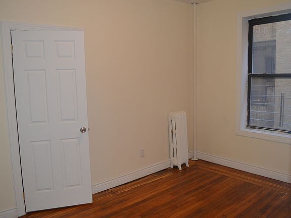 4th image of 806 Ocean Ave APT 1C