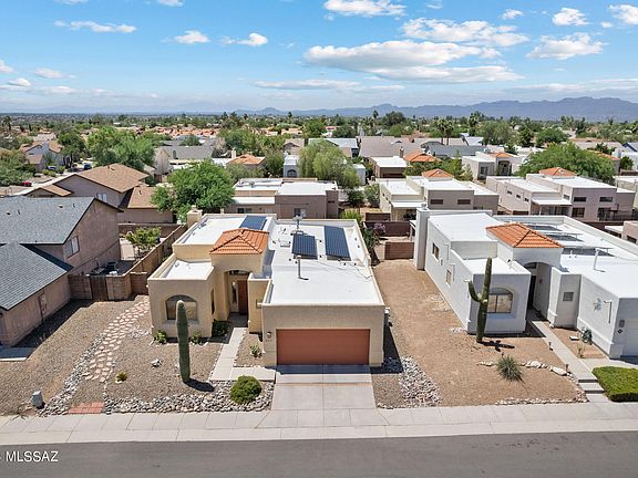 2nd image of 2631 W Camino De La Caterva