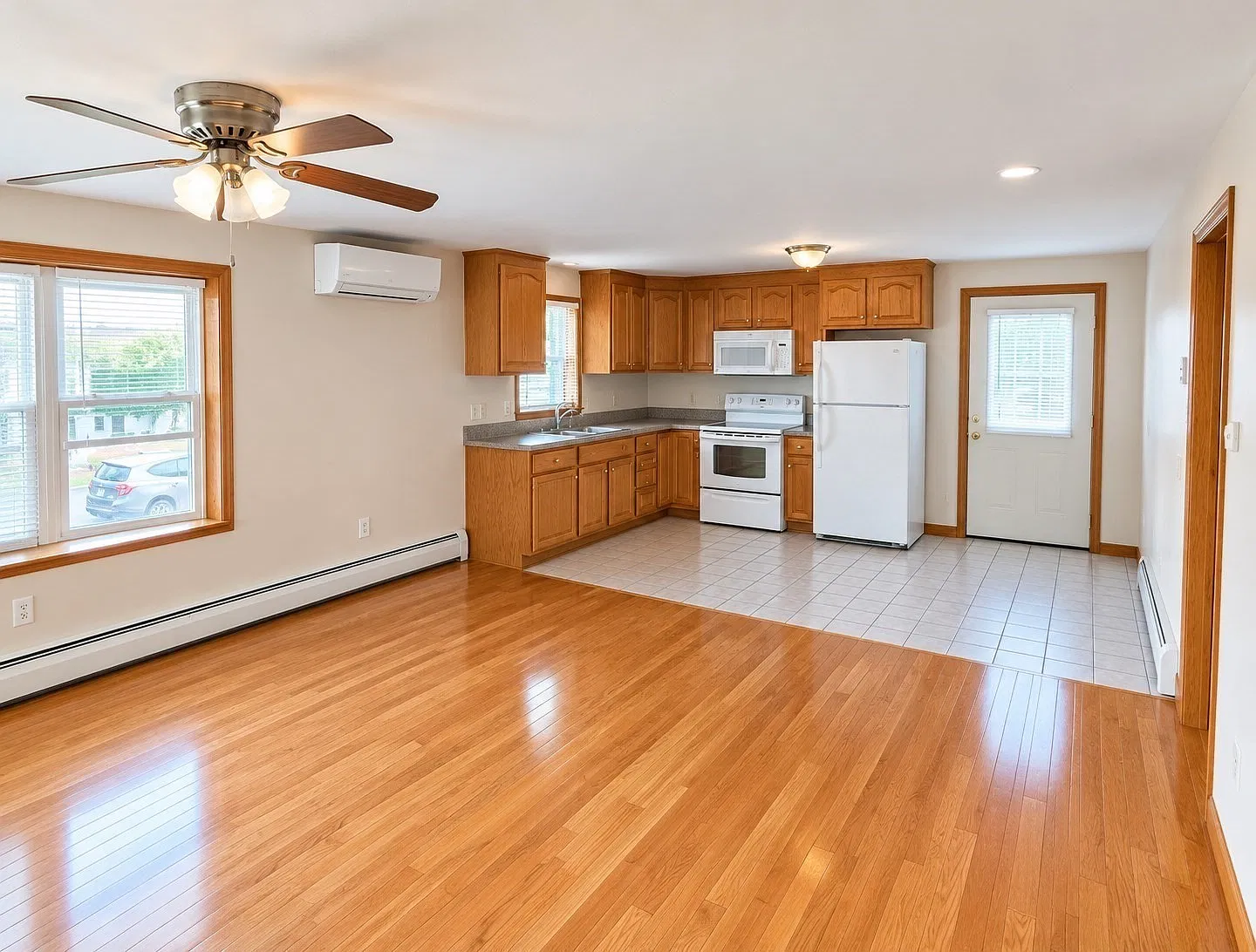 1 bed, 1.0 bath, 400 sqft, $1,925 — Photo 4