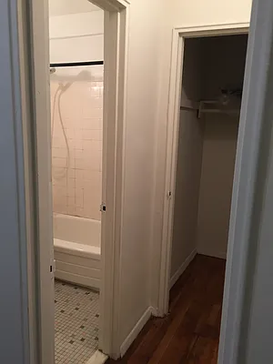 Rented by First Executive Realty Inc | media 4