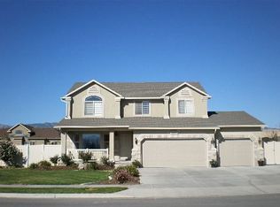 13822 S Freeman Peak Dr, Herriman, UT 84096