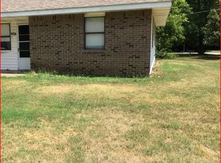 8452 S Shadow Ln #A, Carthage, MO 64836