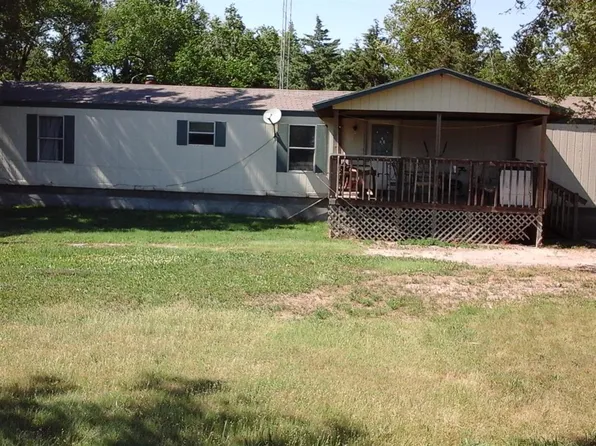 1582 S 2600th Rd, Herington, KS 67449