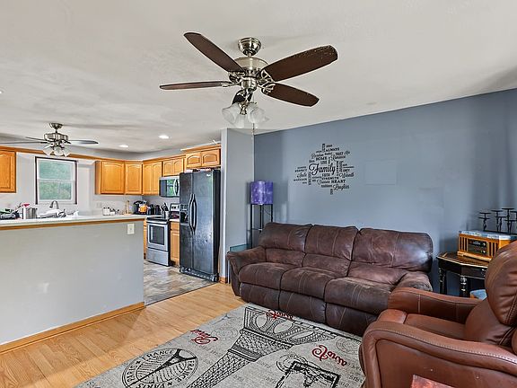 4th image of 2601 24th St