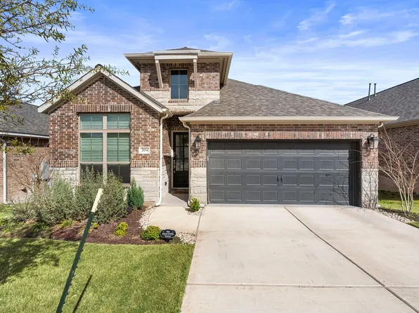 204 Bluff Creek Ln, Georgetown, TX 78628