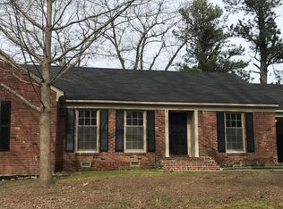 2895 Bannockburn Rd, Memphis, TN 38128