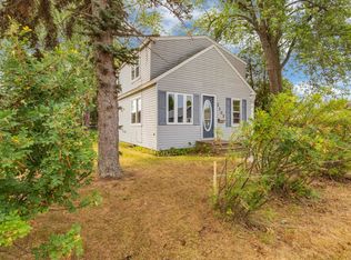 2305 17th Ave, Menominee, MI 49858