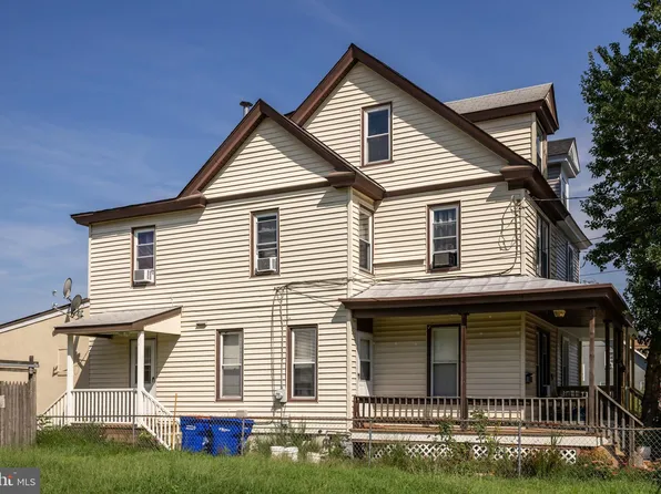 308 S 3rd St, Millville, NJ 08332