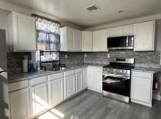 826 E Curtis St FLOOR 2, Linden, NJ 07036