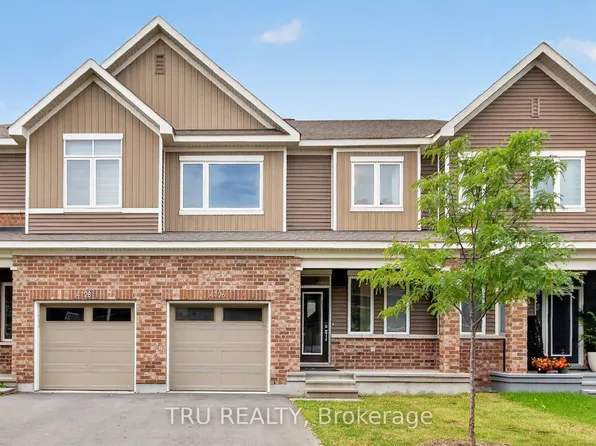 4126 Obsidian St, Ottawa, ON K2J 6H3