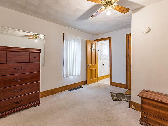 3rd image of 1209 Lincoln Blvd