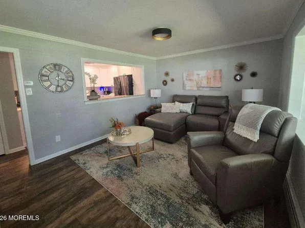 4 D Pine Street, Toms River, NJ 08757