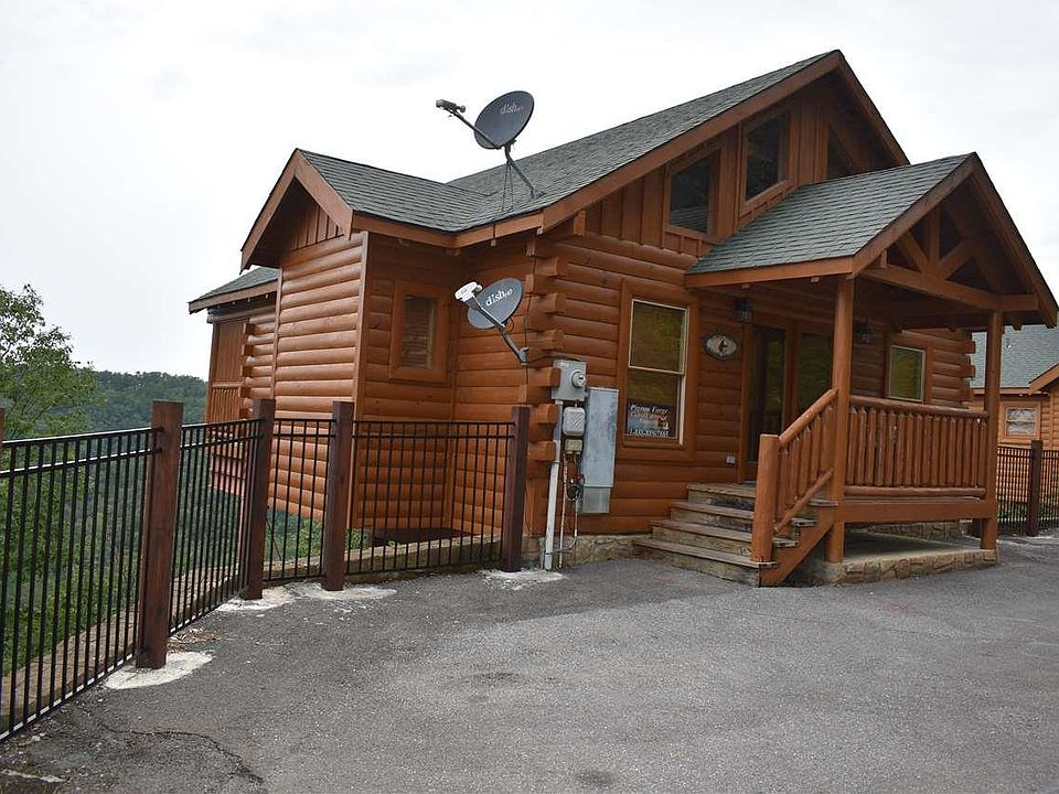 1st image of 1713 High Rock Way