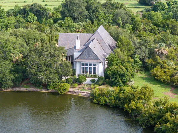 232 Queens Cottage Ln, Johns Island, SC 29455