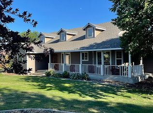 136105 W Johnson Rd, Prosser, WA 99350