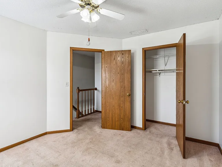 2357 Amy Ave — Photo 9