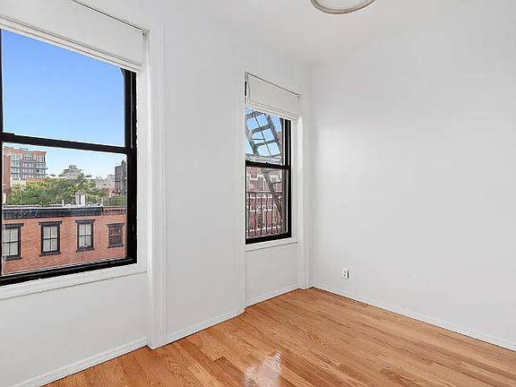 5th image of 155 S 2nd St #16