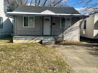 21016 Helle Ave, Warren, MI 48089