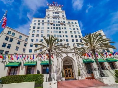 702 Ash St UNIT 406, San Diego, CA, 92101