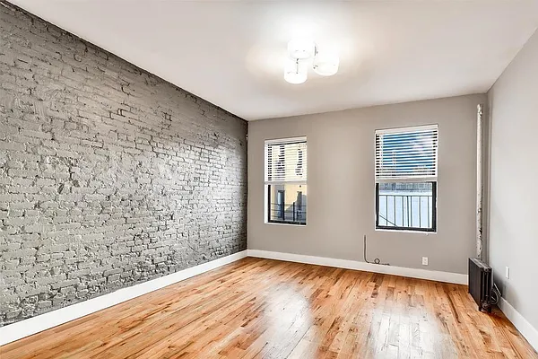 Rented by Trion Real Estate Management | media 9