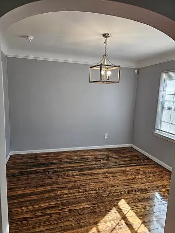 4196 Buckingham Ave — Photo 7