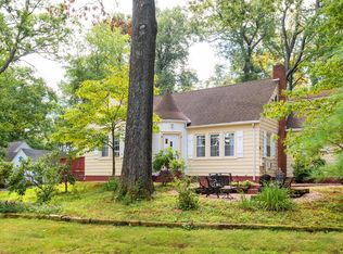 1220 Rosser Ave, Waynesboro, VA 22980